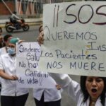 Médicos venezolanos denunciarán ante la ONU la crisis hospitalaria tras tildarla de "holocausto a la salud"|