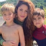 La razón que tiene a los hijos de Shakira al borde de la expulsión