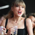 La cantante estadounidense Taylor Swift donó 100 mil dólares para la familia de Lisa López, la aficionada mexicana que perdió la vida