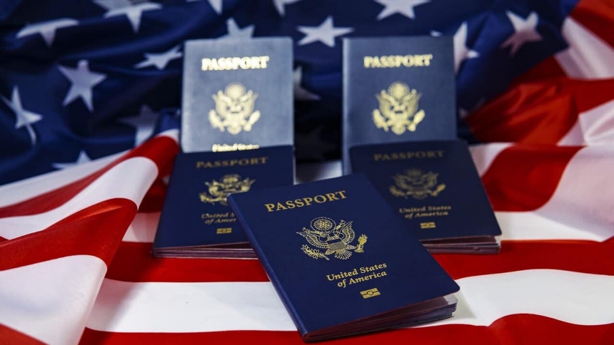 ¿Qué pasa si decides renunciar a la ciudadanía de EEUU? Lo primero a tomar en cuenta, es que cuando una persona ya no es estadounidense.